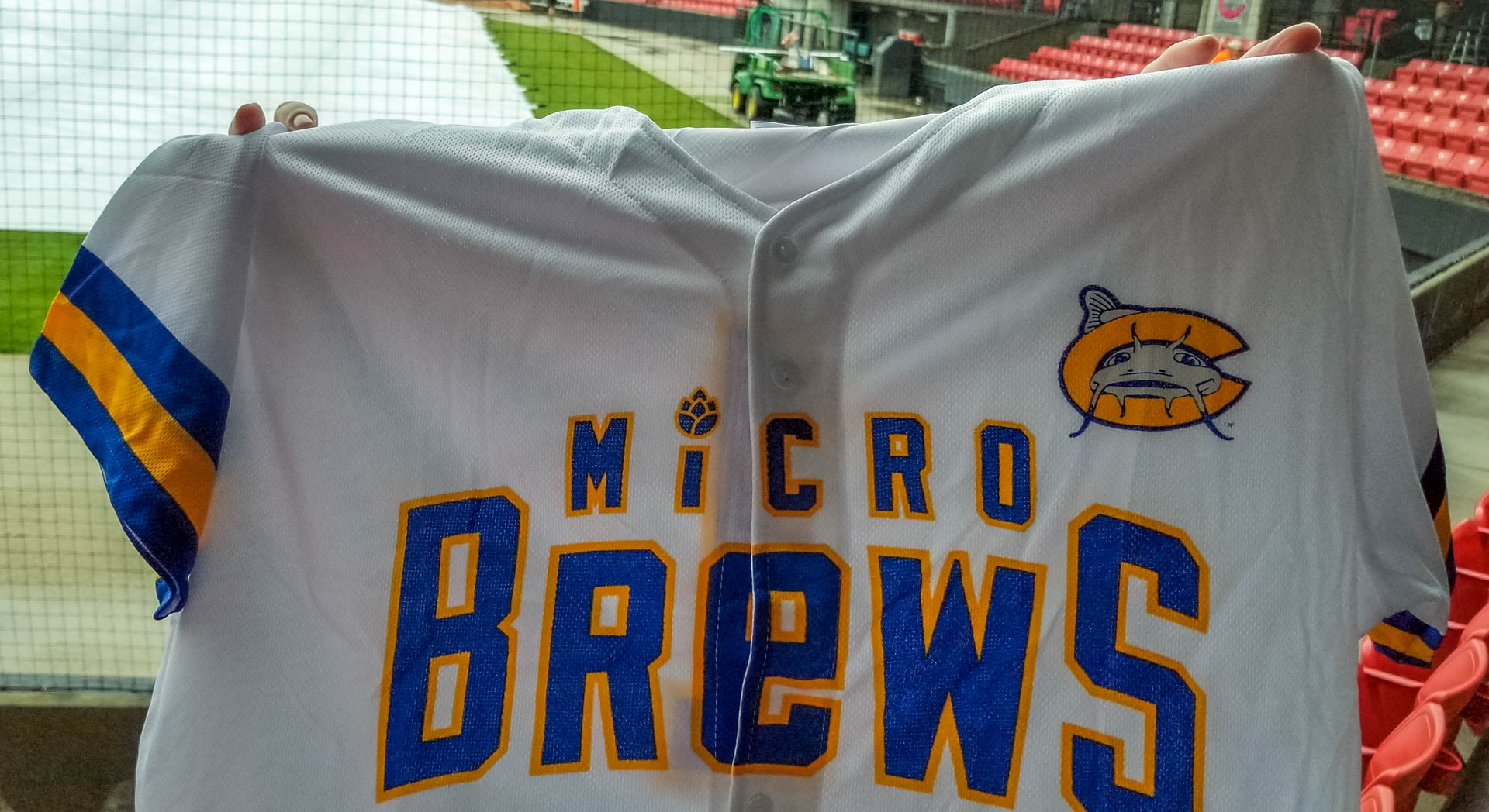 47 Carolina Mudcats Royal Micro Brews Headline Hood L